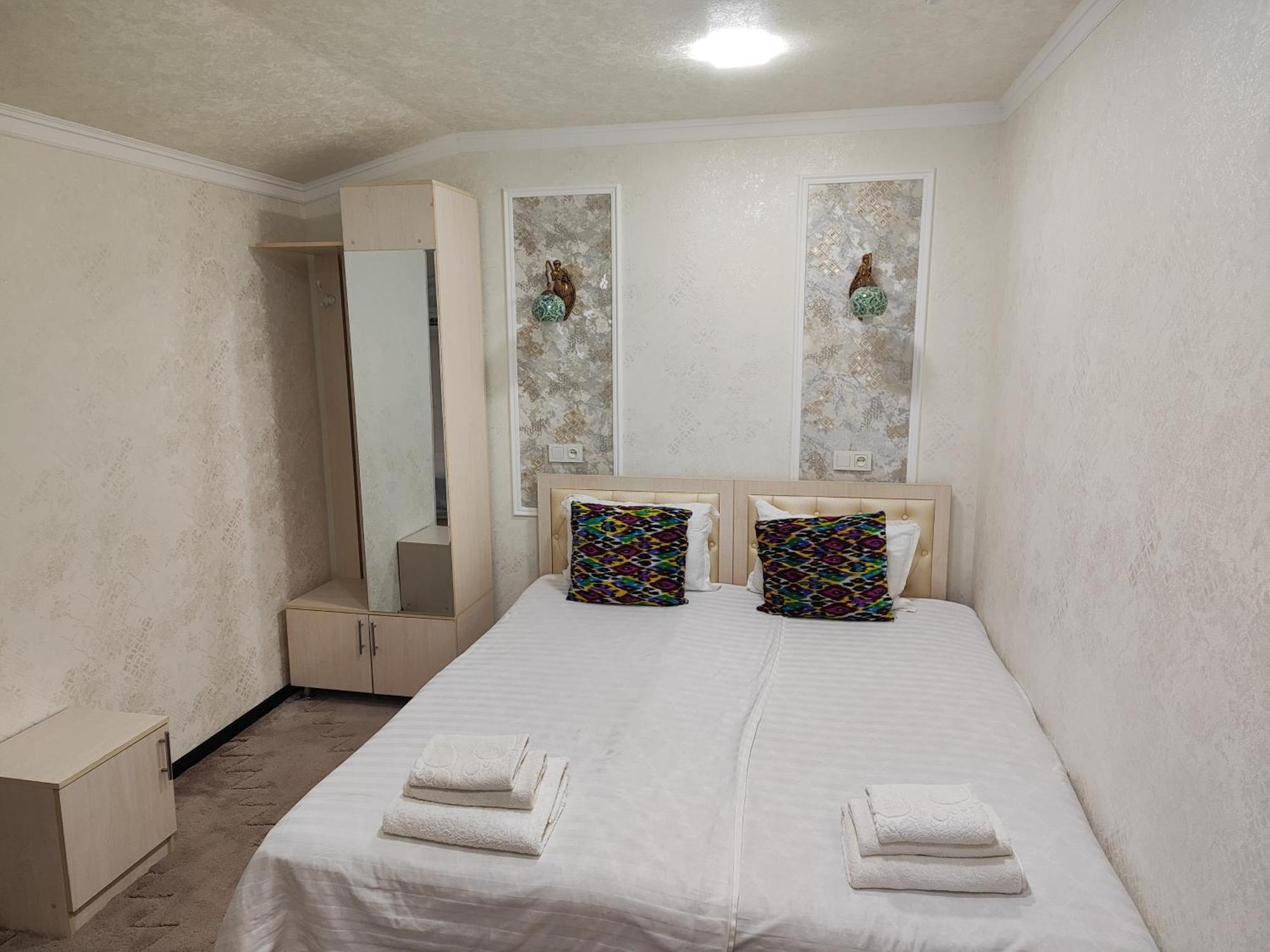 Hotel Suzani Samarkand Bagian luar foto