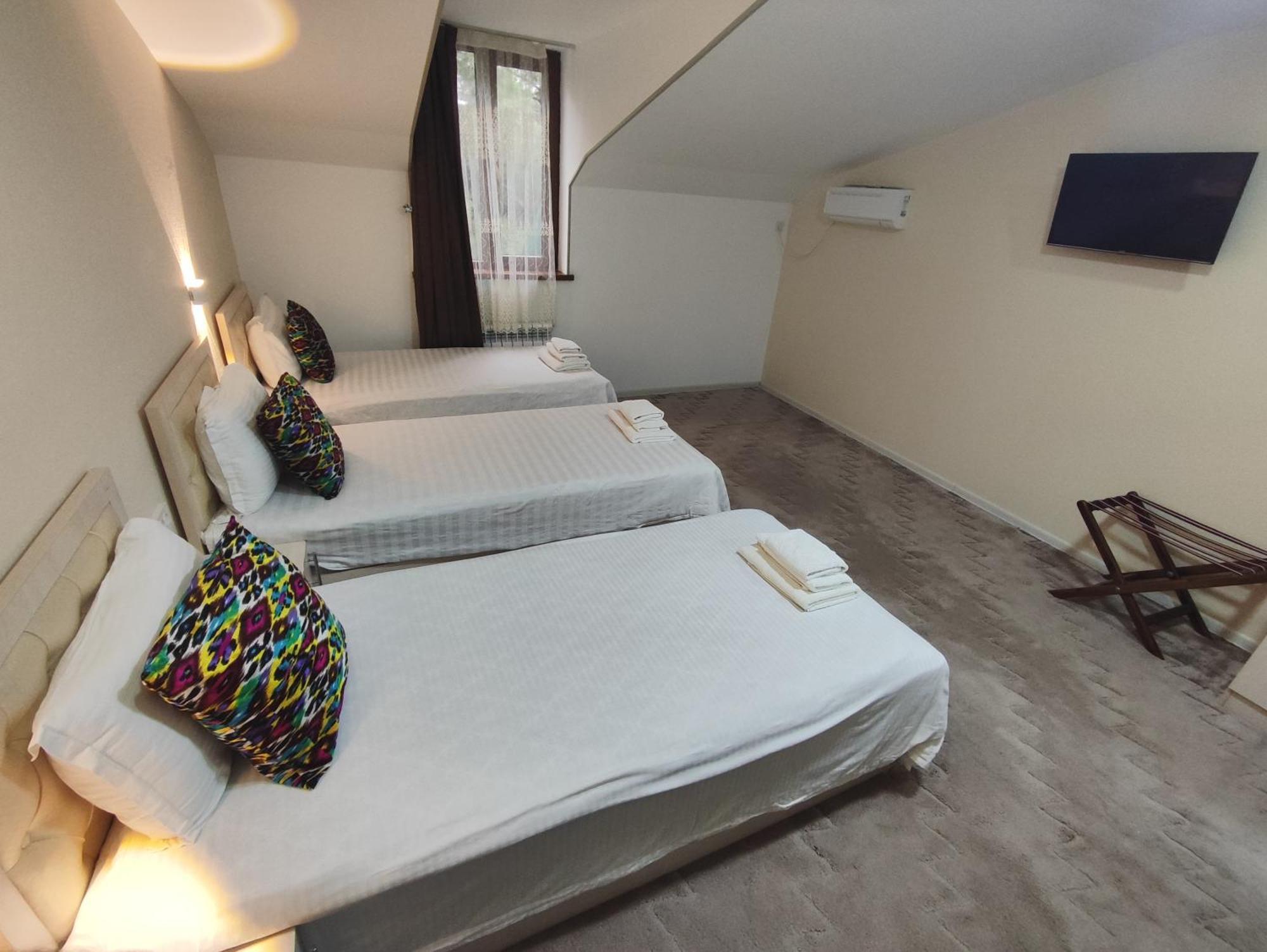Hotel Suzani Samarkand Bagian luar foto