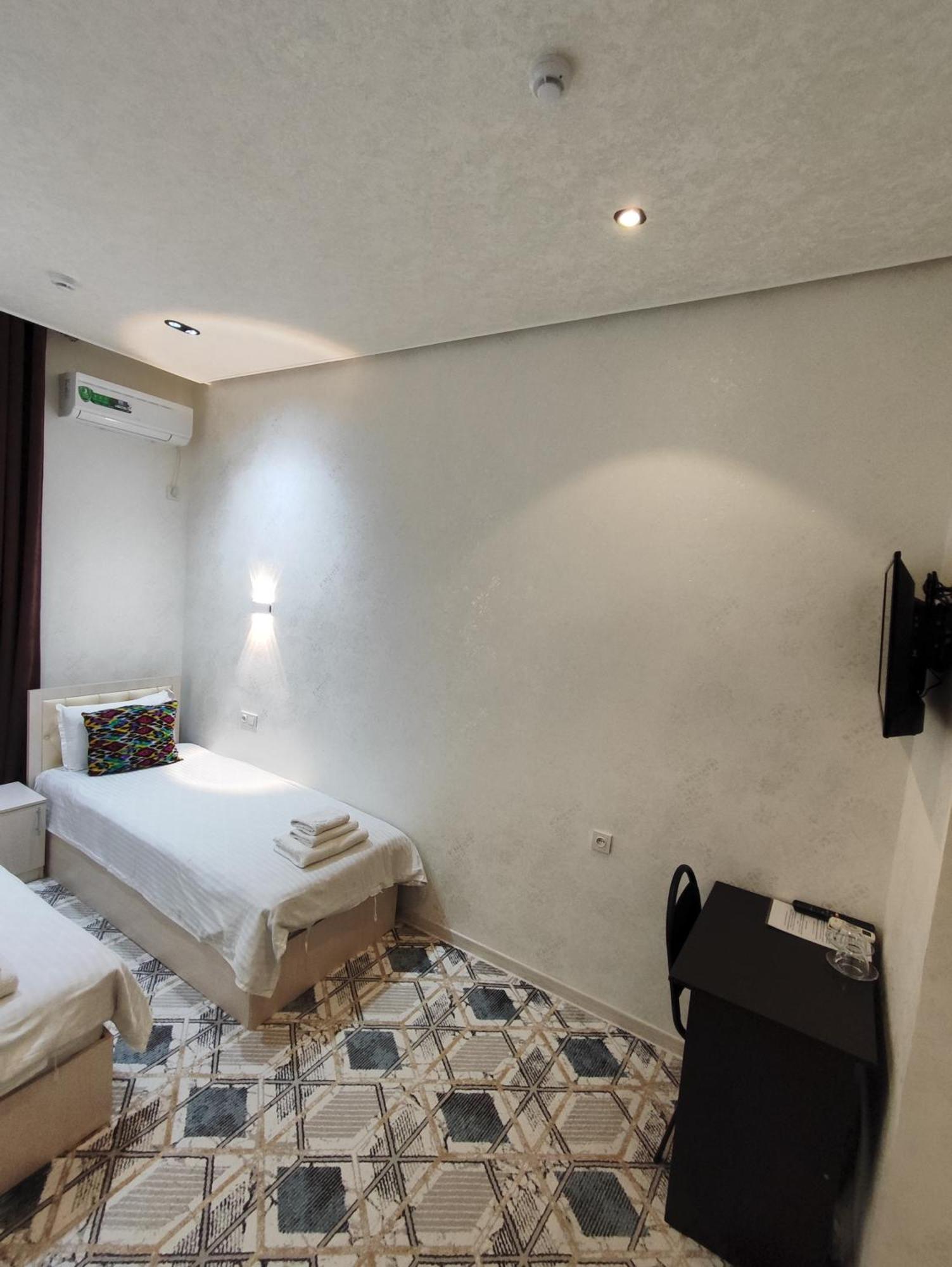 Hotel Suzani Samarkand Bagian luar foto