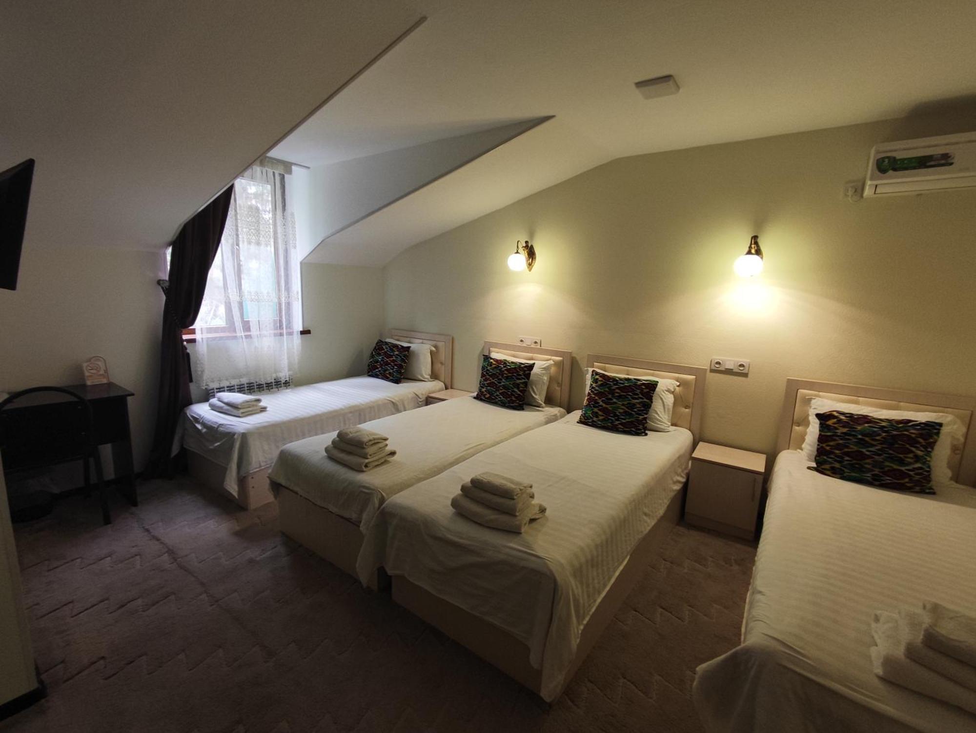 Hotel Suzani Samarkand Bagian luar foto