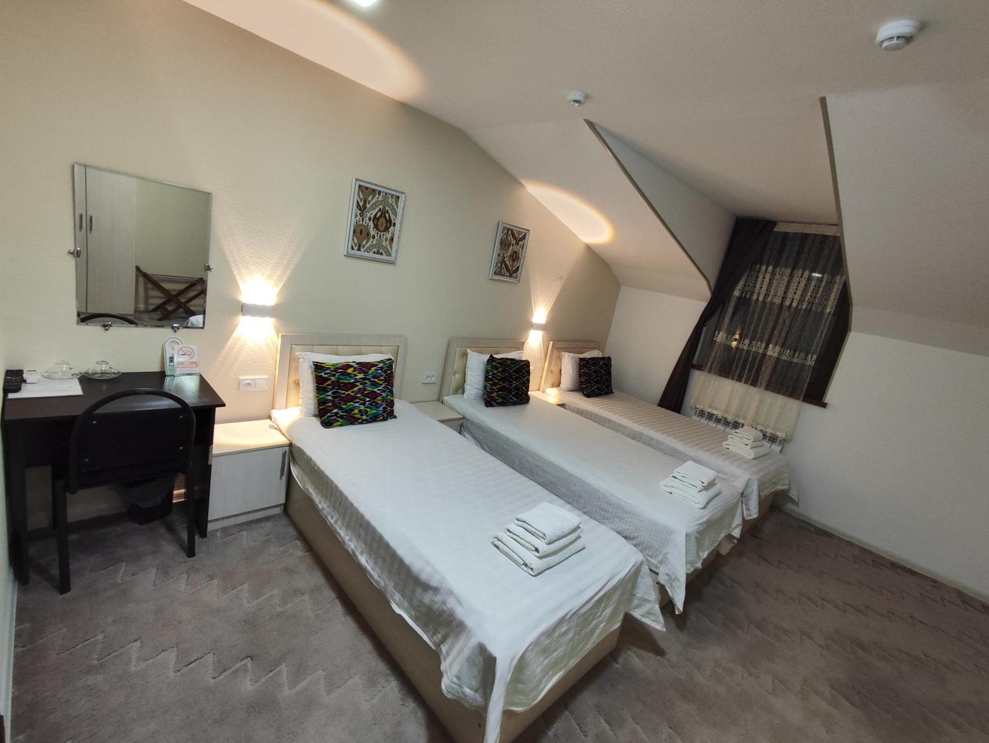 Hotel Suzani Samarkand Bagian luar foto